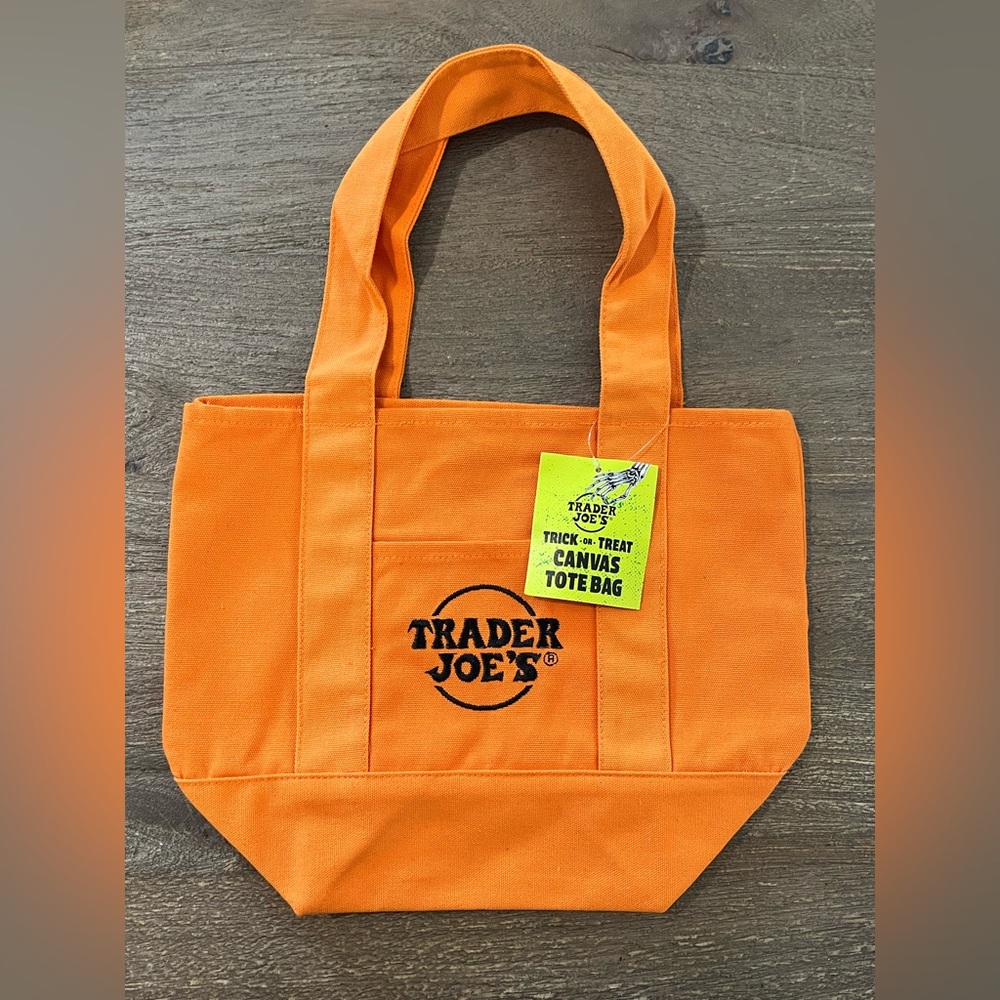 Trader Joe's Set of 4 Mini Tote Bag's - Picture 4 of 5